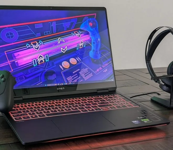 Lenovo Legion 9 18IAX10 vs HP Omen Max 16T-ah000: битва флагманів